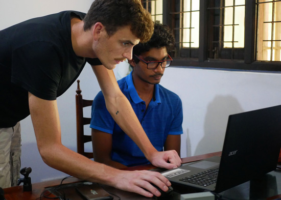 SERVE-Sri-Lanka-Professionals-IT-support-Office-work